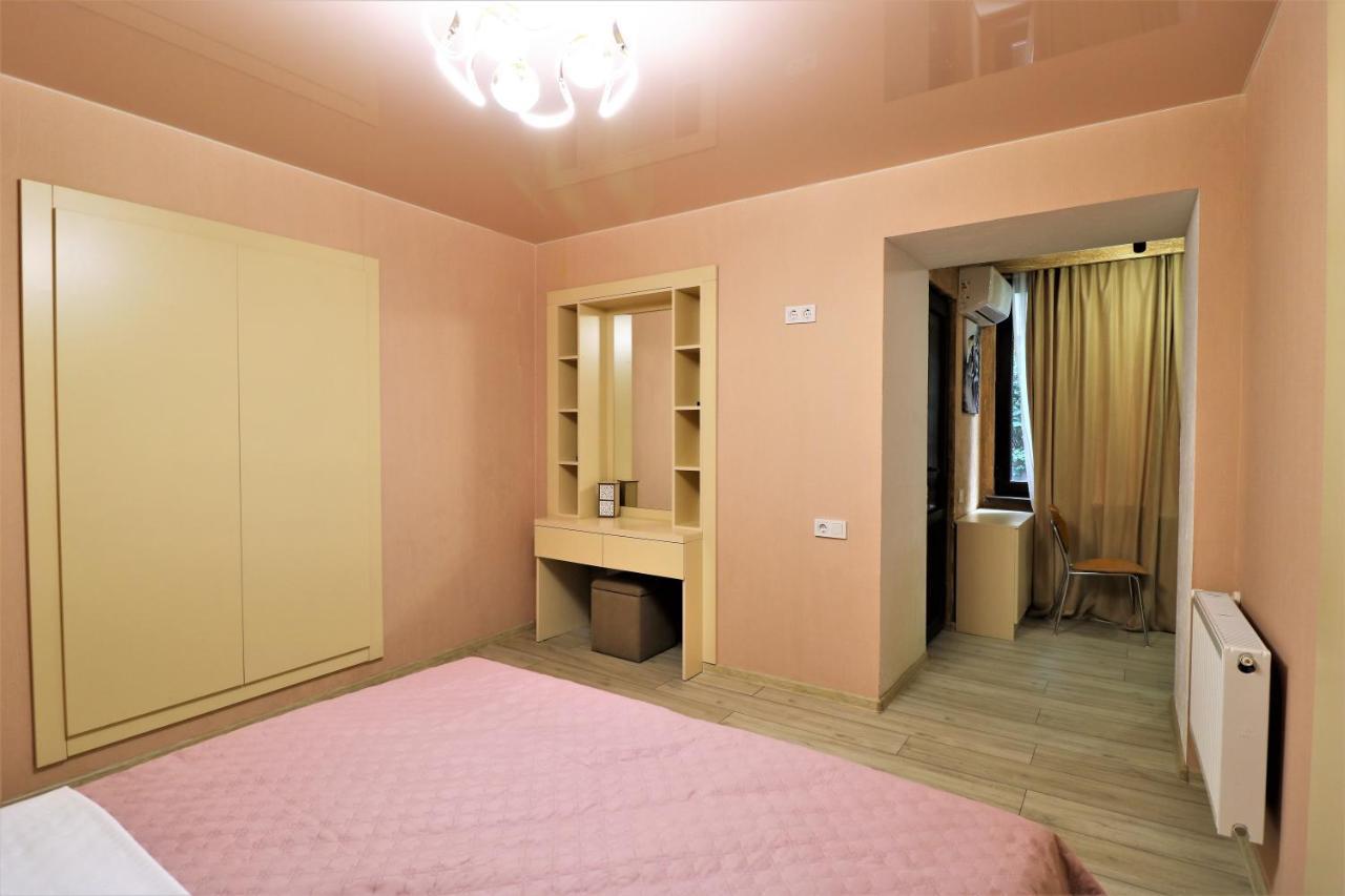Apartment On Gudiashvili Тбилиси Экстерьер фото